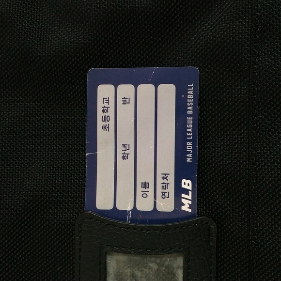 MLB Nylon Crossbody Tote bag - Picture 16 of 17